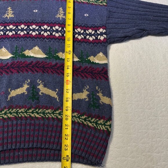 VTG Woolrich Wool blend Blue sweater Christmas Trees Reindeer Women Size Small - Picture 6 of 8